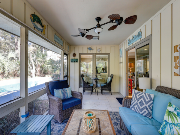 Coastal Retreat: Hilton Head Oasis with Heated Pool